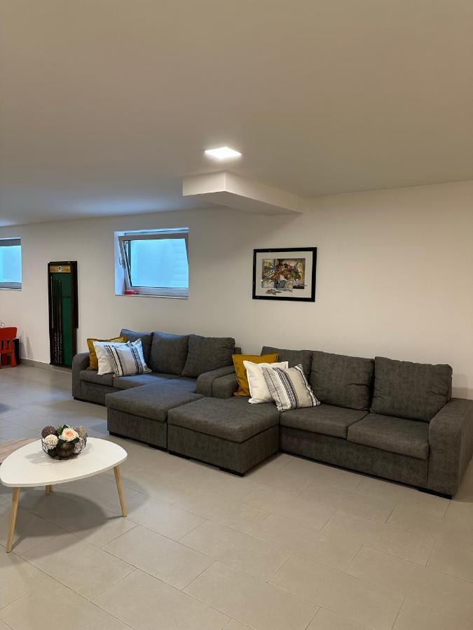 Al Santiago T2 Apartment Castelo Do Neiva Luaran gambar